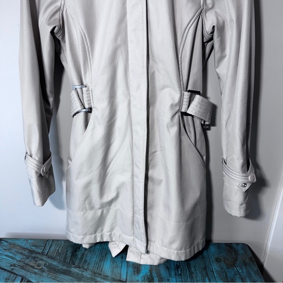 True North Women's Size Small Beige Spring/Fall Coat Hooded Lined Size Small - Picture 4 of 10